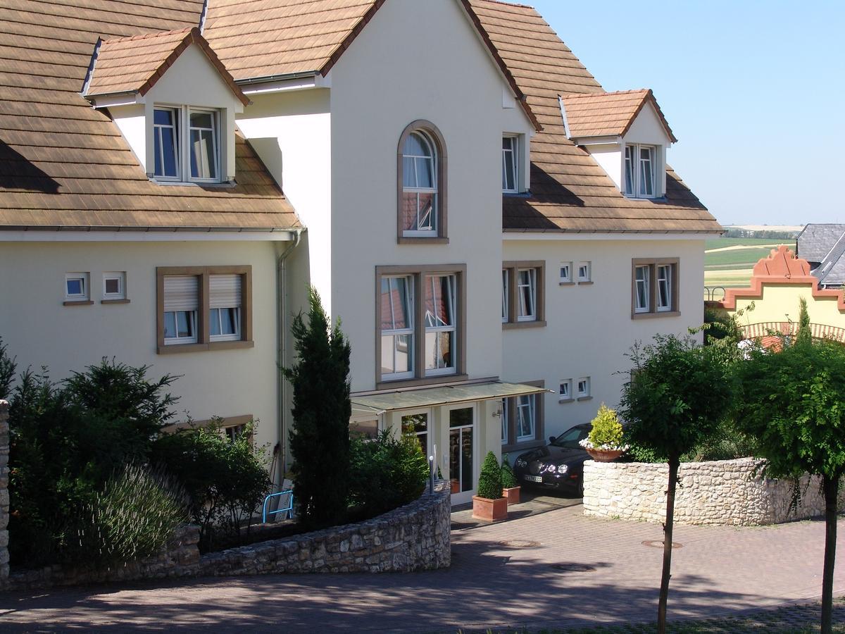 Landhotel Schloss Soergenloch Eksteriør billede